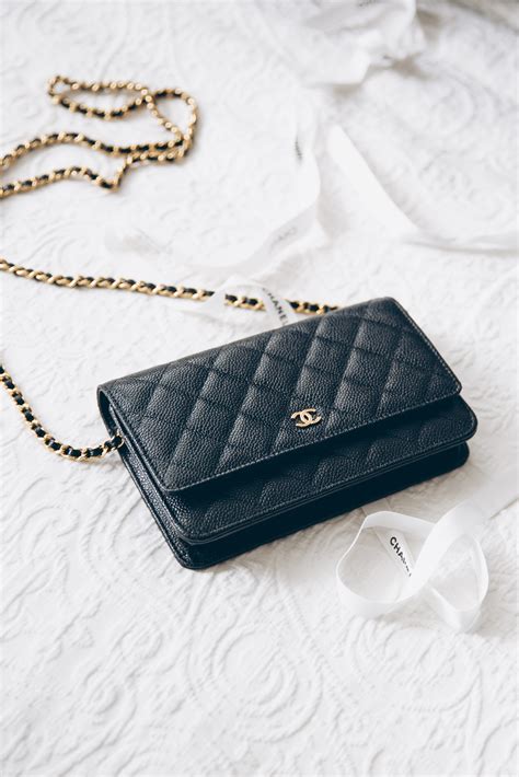 bolso chanel wallet on chain|chanel woc wallet.